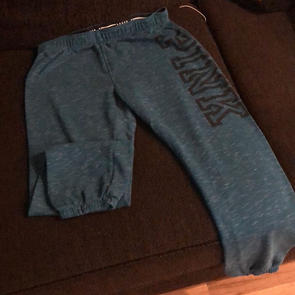 PINK Victoria’s Secret Capri Sweats